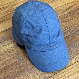 Eddie Bauer Charcoal Gray Trapper Hat